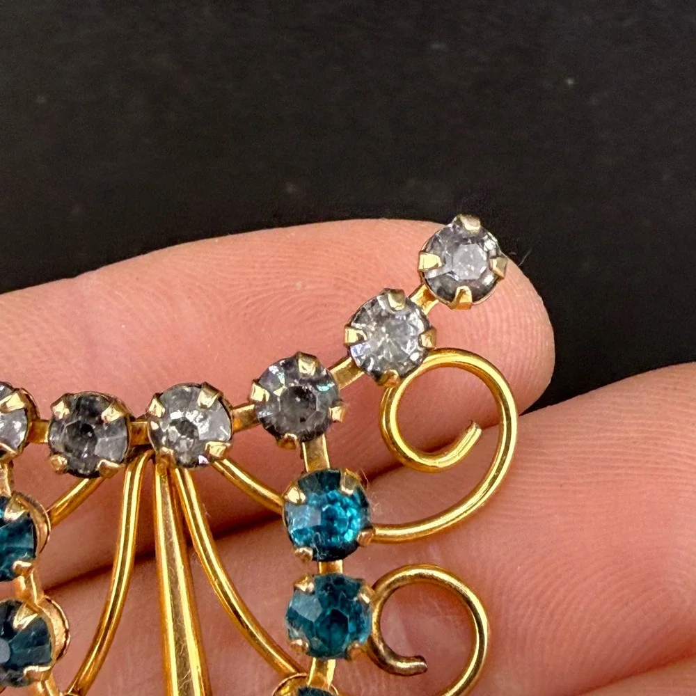 Vintage AMCO Brooch Gold Blue Rhinestone Gold Filled Mid Century Fan